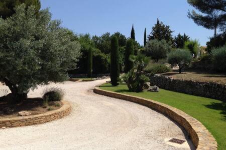 Maison Privee Au Calme Dans Mas Provencal Villa Санари-сюр-Мер Екстериор снимка